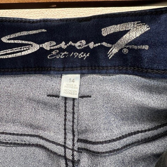 Seven7 High Rise Skinny Crop Jeans Classic Wash Size 14 Skin-Fit MY-1466D - Picture 4 of 14